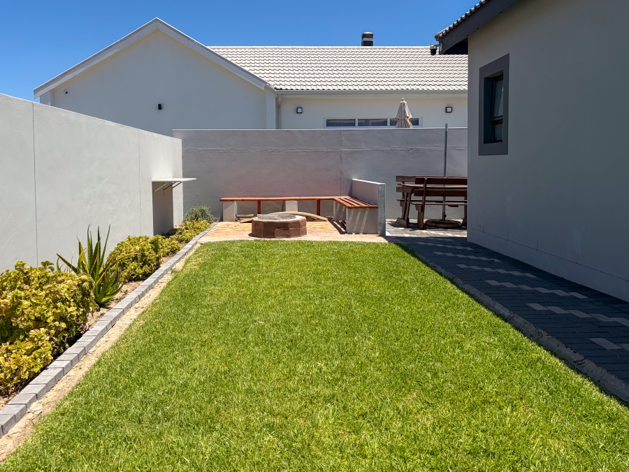 4 Bedroom Property for Sale in Country Club Western Cape
